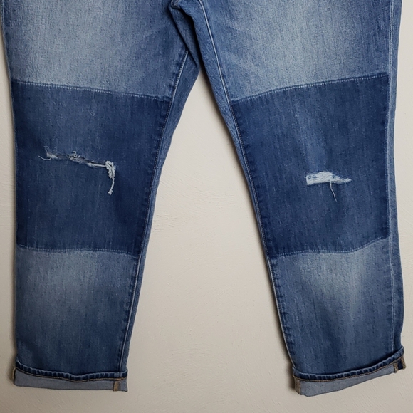 NWT J. Crew Blue Distressed Boyfriend Jeans Size 32 - Picture 7 of 8